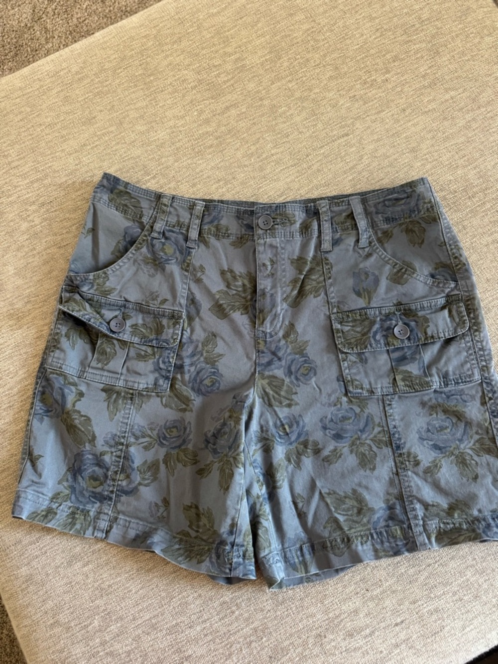 Style & Co. Slate Blue Floral Cargo Shorts